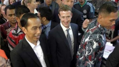 Mark Zuckerberg dan Presiden Terpilih Joko Widodo Saat Blusukan Ke Pasar Tanah Abang Jakarta