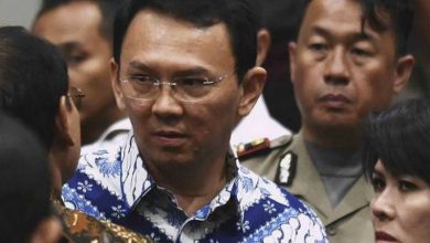 Ekspresi Ahok Usai Vonis Hakim