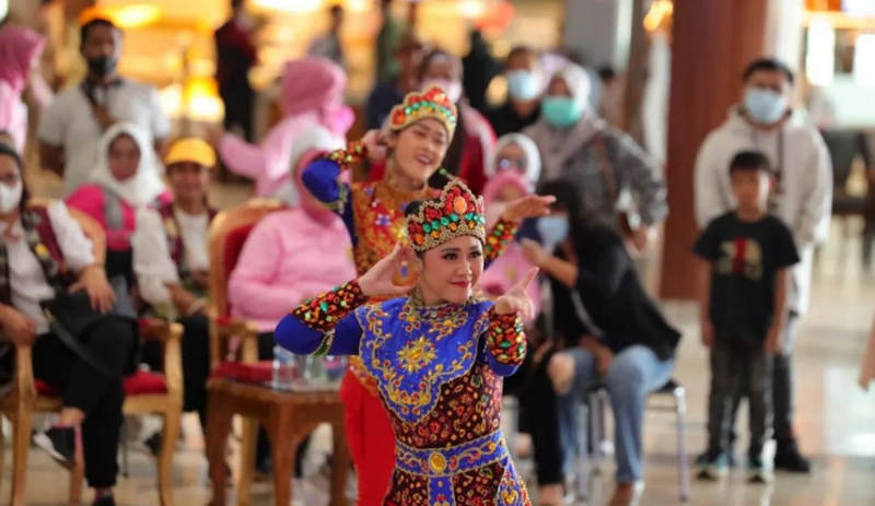 Lomba Senam Kreasi Tingkat Provinsi di Atrium Opi Mall Jakabaring Palembang
