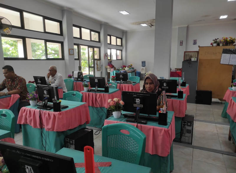 Ujian CAT Calon Panwascam diadakan di SMK Negeri 1 Muara Enim